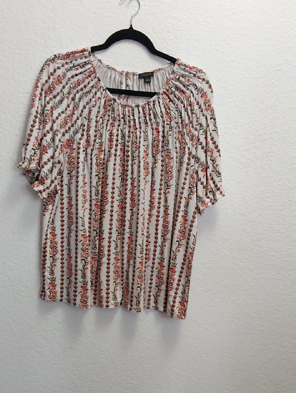 Ann Taylor White Blouse with Orange Floral Stripe